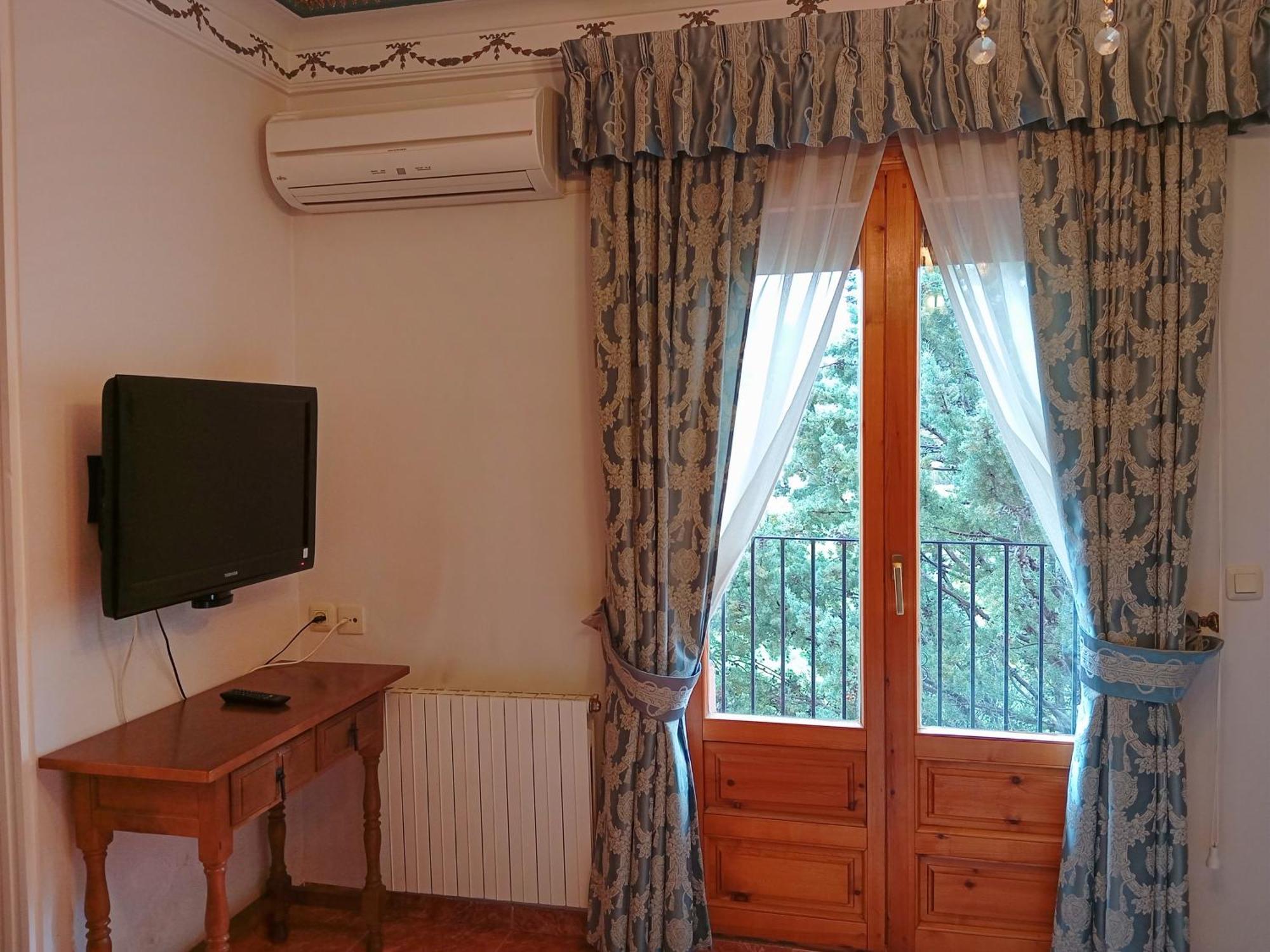 Hotel La Rueda 3000 Mora de Rubielos Dış mekan fotoğraf
