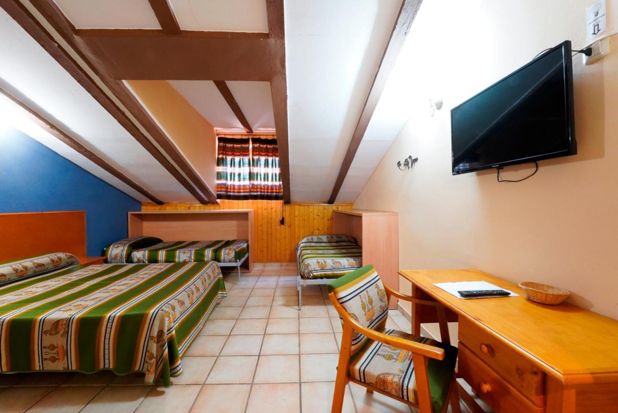 Hotel La Rueda 3000 Mora de Rubielos Dış mekan fotoğraf